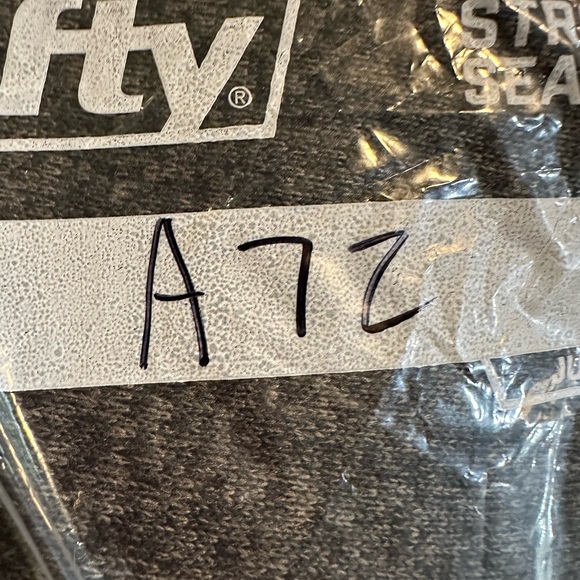 Eddie Bauer Men’s Radiator Gray Fleece lined Pullover Sweater, 1/4 Zip XXL - Picture 9 of 9